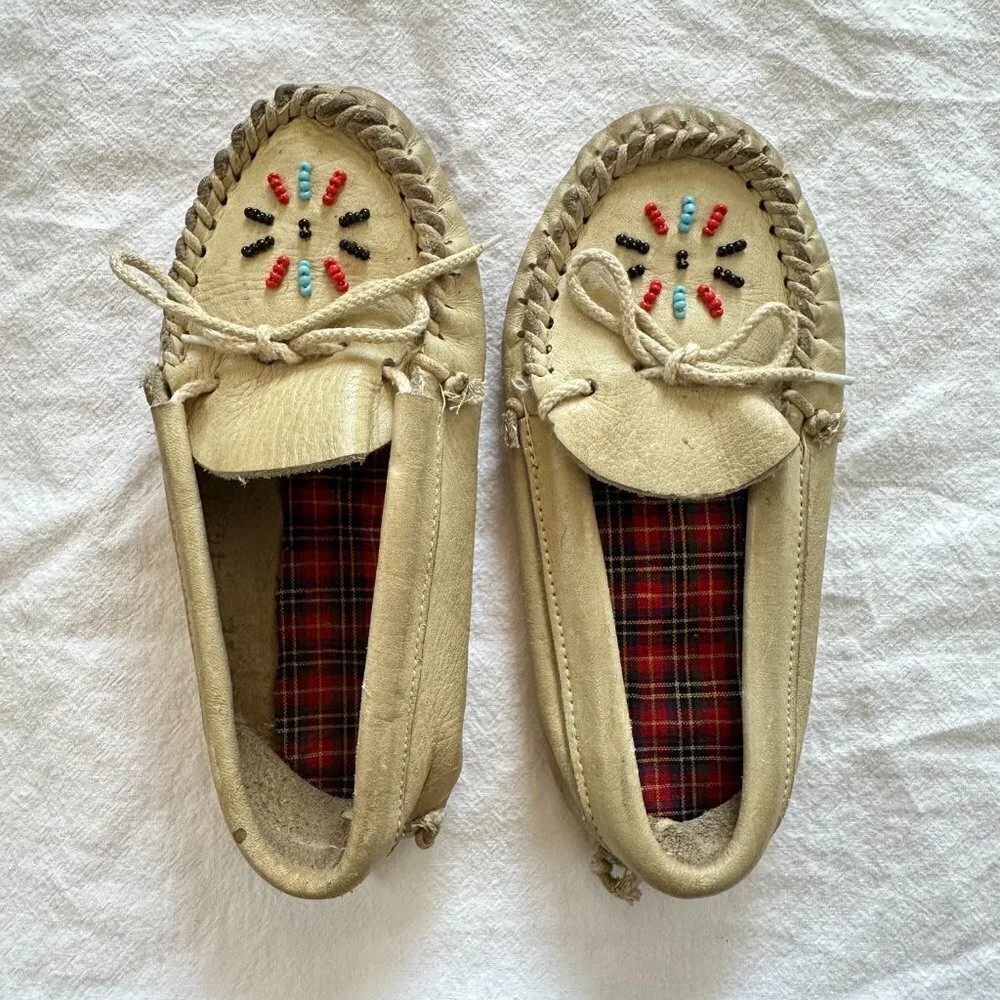 Minnetonka Style Beaded Leather Moccasins
